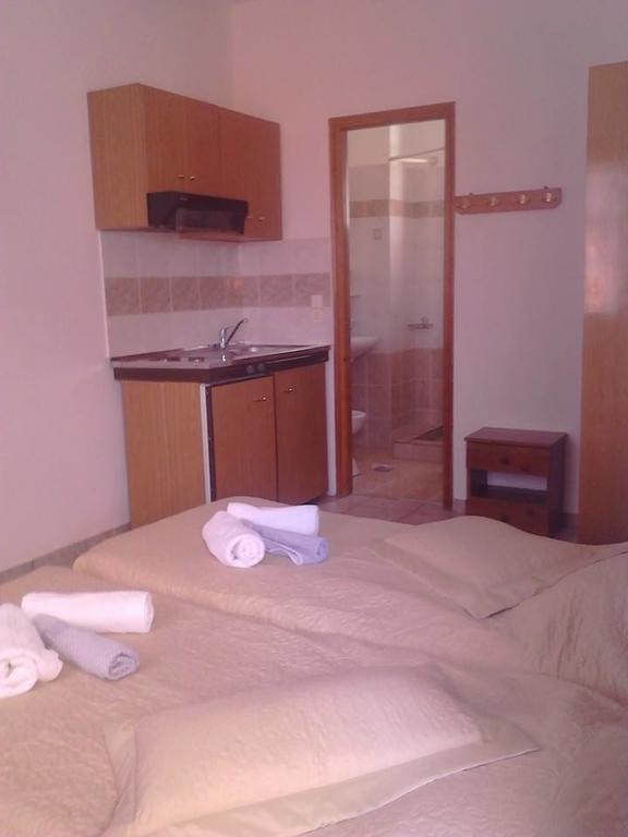 Apartament Karagiannaki Skala Sykamineas Pokój zdjęcie